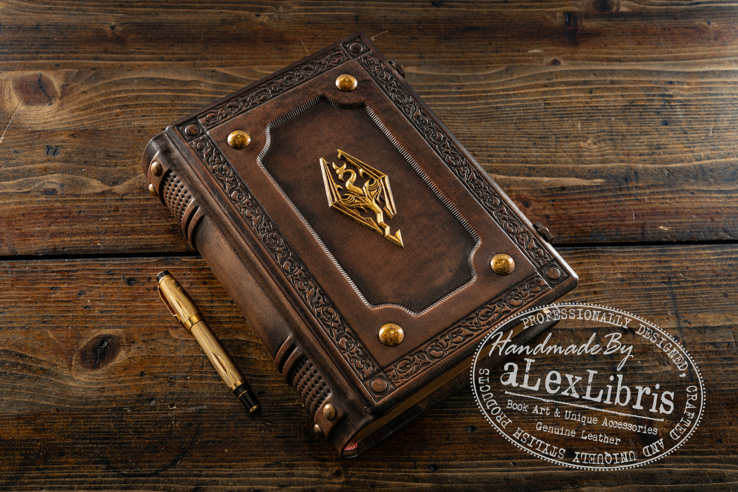 Skyrim Leather Journal: Large 7.5 x 10 Inches, 600 Blank Pages - Embrace the Eternal Cycle with this Antiqued Leather Journal