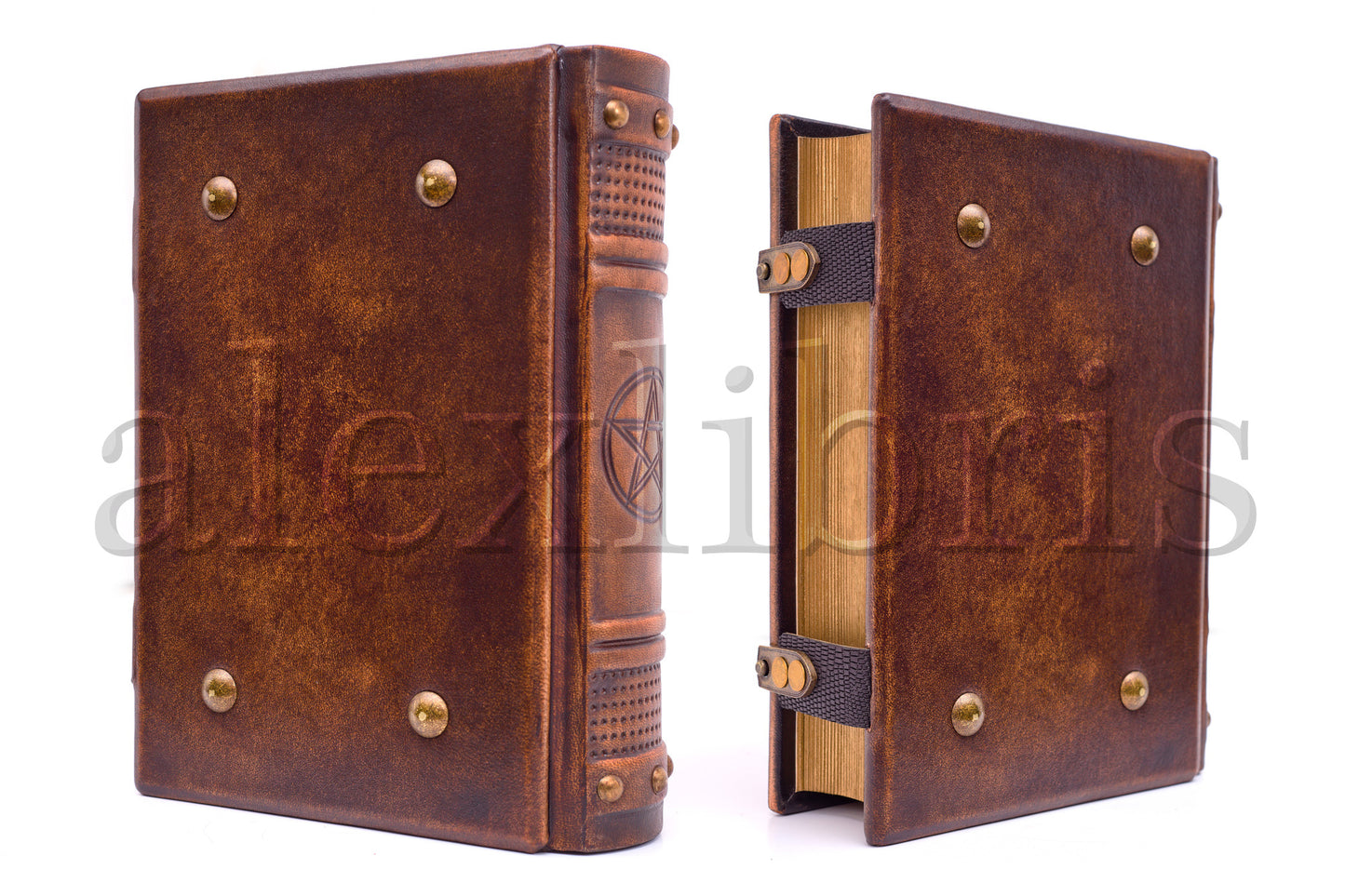 Pentagram Leather Journal: Large 7.5 x 10 Inches, 600 Blank Pages - Unleashing the Power of the Elements