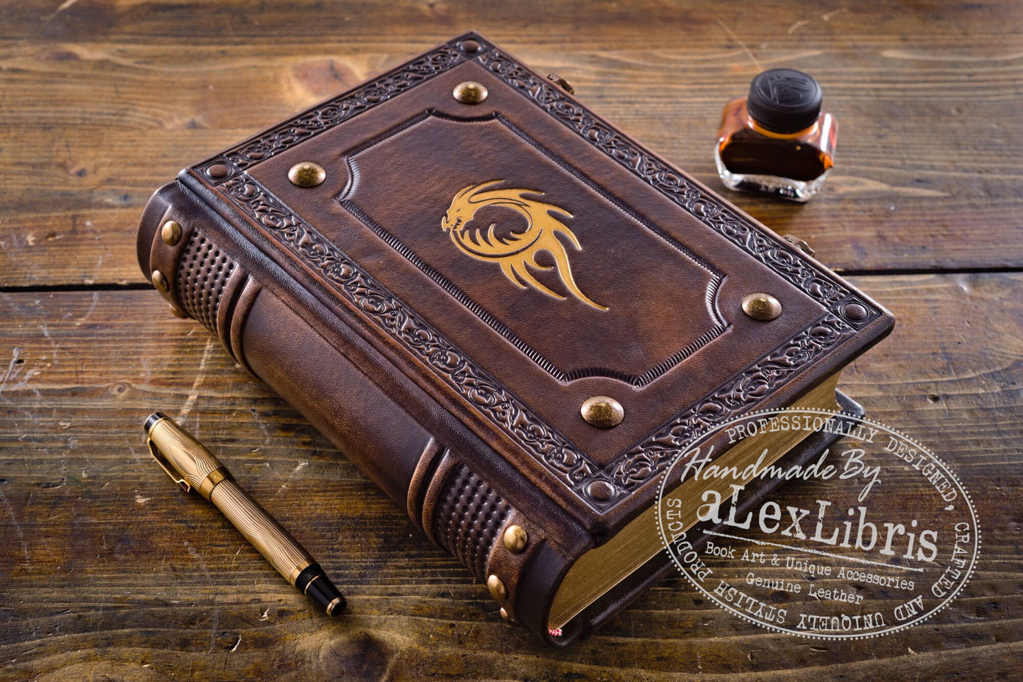 Dragon Leather Journal: Large 7.5 x 10 Inches, 600 Blank Pages - Ignite Your Imagination with this Antiqued Leather Journal