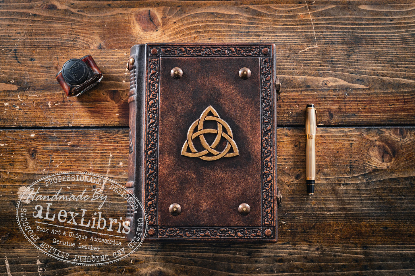 Triquetra Leather Journal: Large 7.5 x 10 Inches, 600 Blank Pages - Embark on a Mystical Journey with this Antiqued Leather Journal