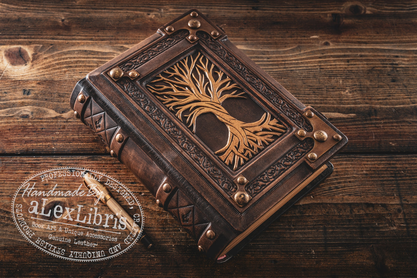 Tree of Life Leather Journal: Large 8 x 10 Inches, 600 Blank Pages, Medieval Style - A Pinnacle of Wisdom and Growth