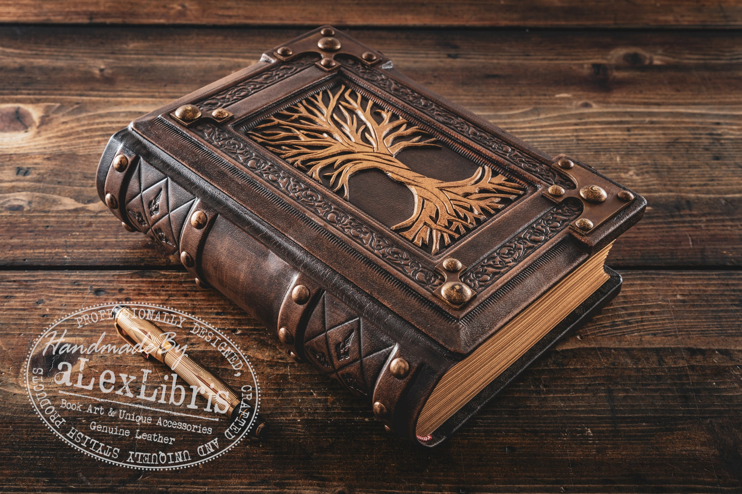 Tree of Life Leather Journal: Large 8 x 10 Inches, 600 Blank Pages, Medieval Style - A Pinnacle of Wisdom and Growth