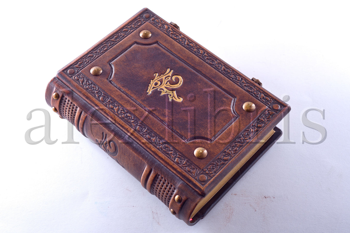 Horus Eye Leather Journal: Large 7.5 x 10 Inches, 600 Blank Pages - Unlock the Secrets of Magic and Esoteric Wisdom with the Powerful Horus Eye