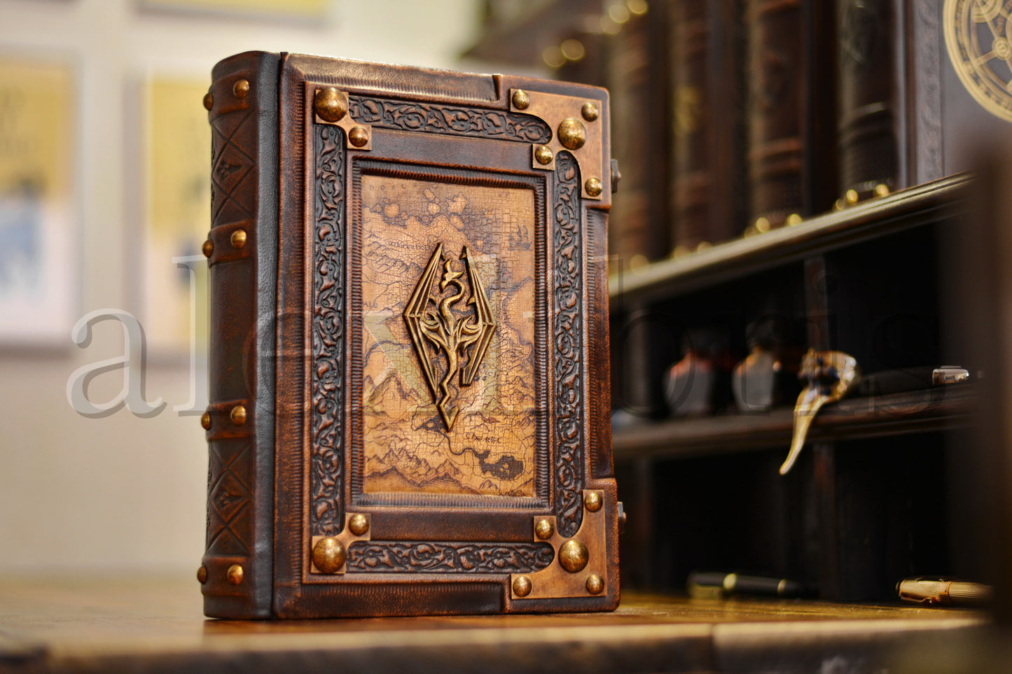 Skyrim Leather Journal: Large 8 x 10 Inches, 600 Blank Pages, Medieval Style - A Gamer's Handbook inspired by Skyrim and the Dark Brotherhood