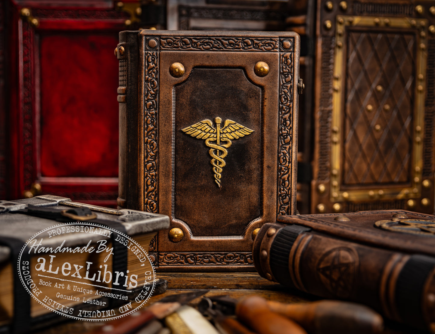 Caduceus Leather Journal: Large 7.5 x 10 Inches, 600 Blank Pages - Embrace the Eternal Cycle with this Antiqued Leather Journal