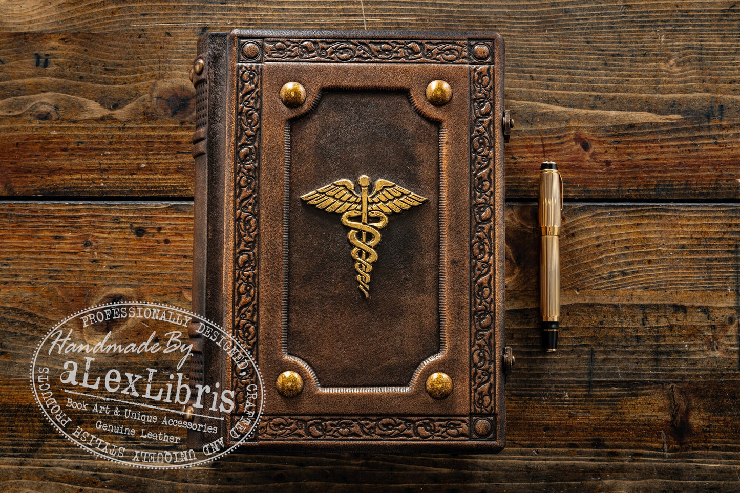 Caduceus Leather Journal: Large 7.5 x 10 Inches, 600 Blank Pages - Embrace the Eternal Cycle with this Antiqued Leather Journal