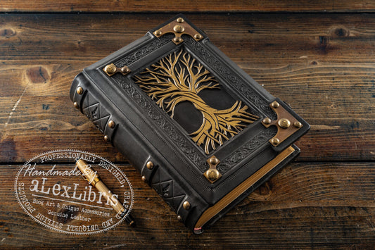 Tree of Life Leather Journal: Large 8 x 10 Inches, 600 Blank Pages, Medieval Style - A Pinnacle of Wisdom and Growth