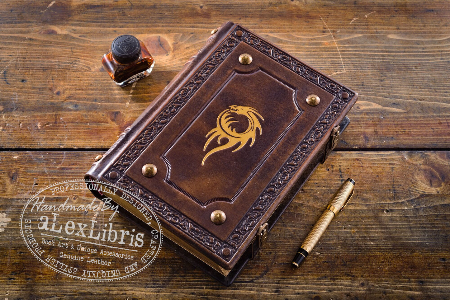 Dragon Leather Journal: Large 7.5 x 10 Inches, 600 Blank Pages - Ignite Your Imagination with this Antiqued Leather Journal