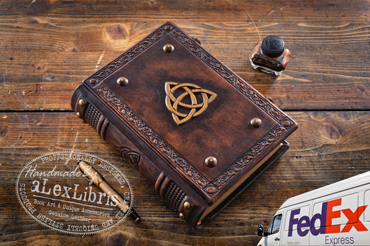 Triquetra Leather Journal: Large 7.5 x 10 Inches, 600 Blank Pages - Embark on a Mystical Journey with this Antiqued Leather Journal