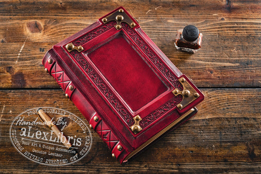 Medieval Leather Journal: Large 8 x 10 Inches, 600 Blank Pages - Delve into the Mystical World with this Enchanting Book of Shadows, Magical Journal, and Traveler Sketchbook