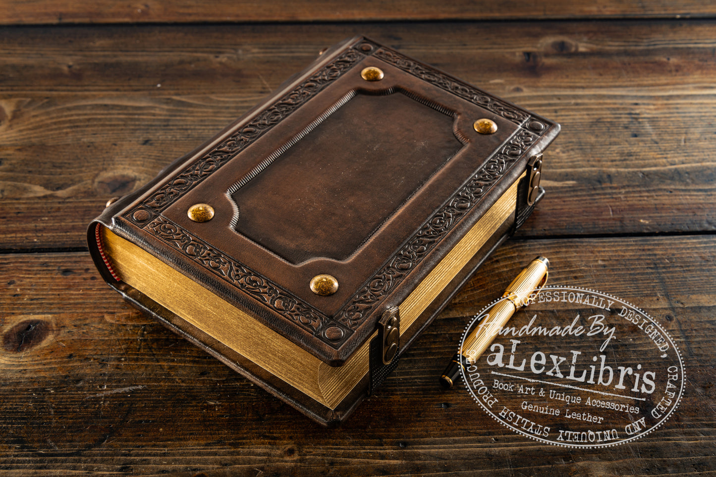 Leather Medieval journal: 7.5" x 10" Journey into the Past, Perfect for Writing, Sketching, and Exploring the Secrets of Ancient Times