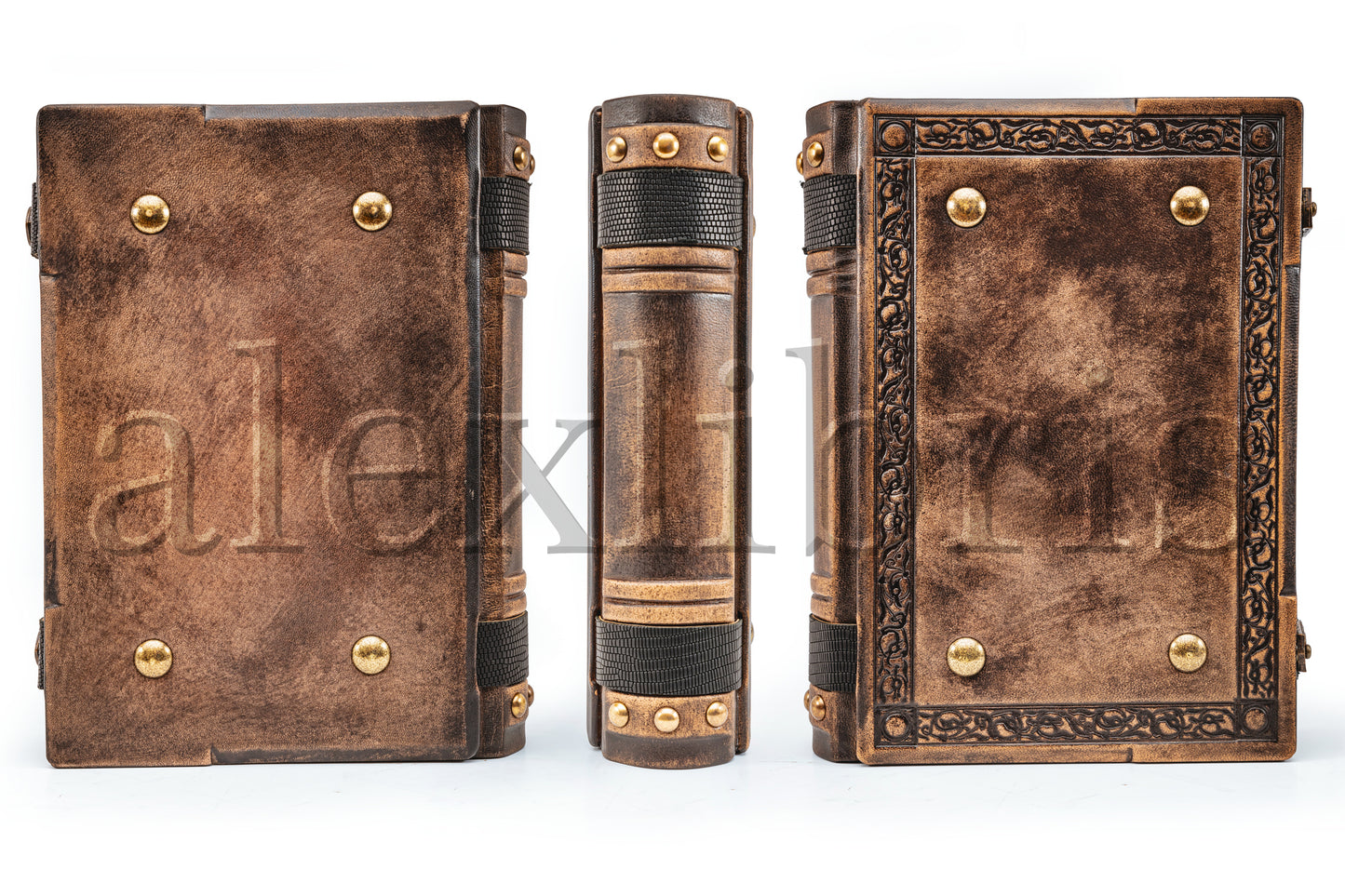 Elegant Medieval Leather Journal: Large 8 x 10 Inches, 500 Blank Pages - Journey into the Past, Perfect for Writing, Sketching, and Exploring the Secrets of Ancient Times